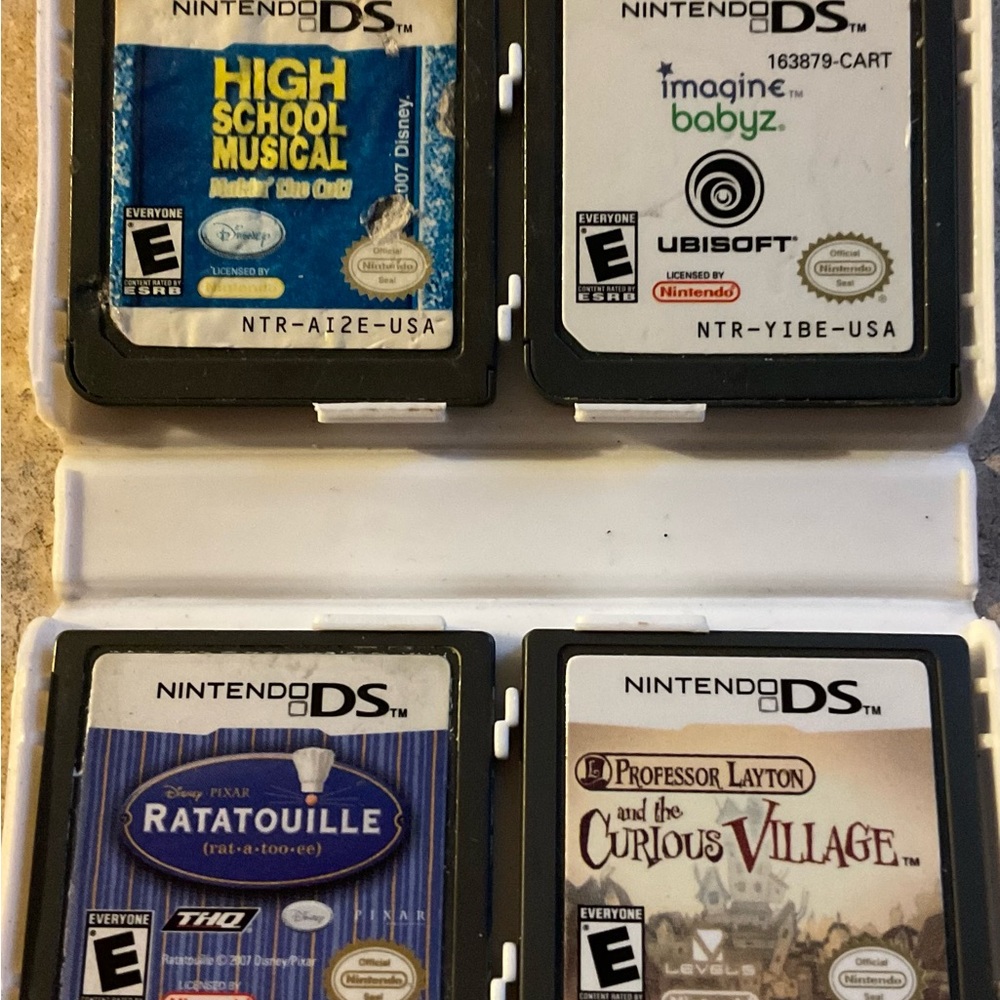 Nintendo DS Game Collection - Blue, White, Brown